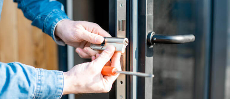 Commercial Locksmith Pomona